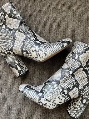 Aldo Women's Snakeskin Print Block Heel Ankle Boots - Black & White